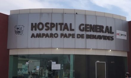 Da a luz menor de 17 años en su casa