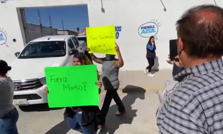Corren panistas de Torreón a Marko Cortés