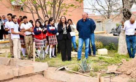 Supervisan barda perimetral del CECyTEC en ejido La Concha