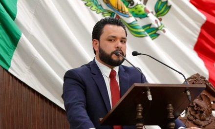 Propone el diputado Alberto Hurtado becas de 2 mil pesos mensuales para estudiantes universitarios en Coahuila