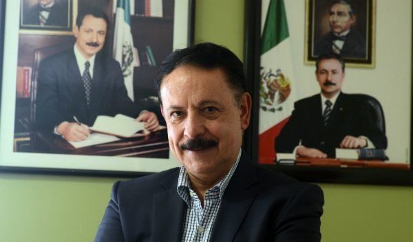 Atacan a balazos la camioneta de José Luis Durán, candidato del PVEM a diputado en Naucalpan