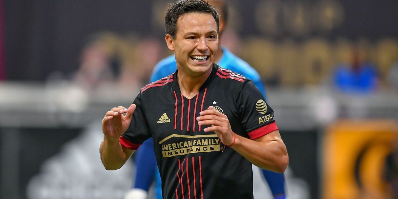 ‘Cubo’ Torres vende y entrega comida luego de no poder jugar futbol por doping