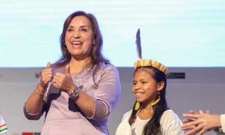 Presidenta de Perú en la mira de la justicia… investigada por enriquecimiento ilícito gracias a sus Rolex
