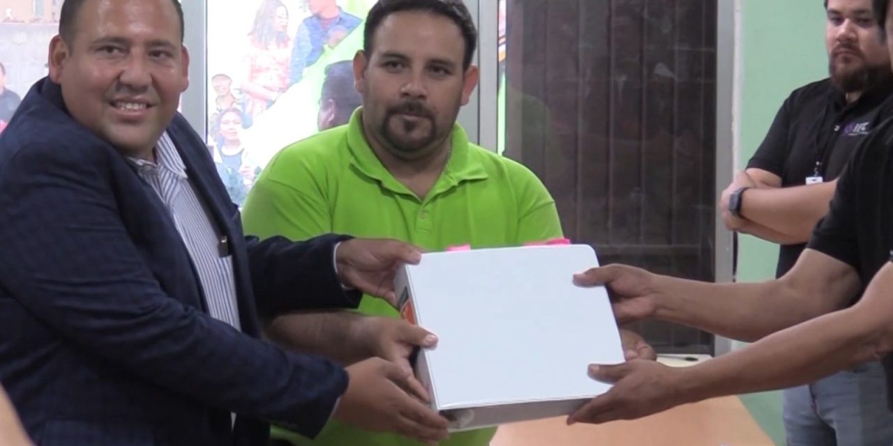 Registra el Partido Verde planilla para buscar la presidencia municipal de Acuña