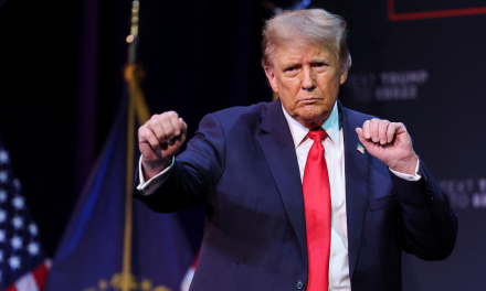 Juez británico rechaza apelación de Donald Trump en caso por difamación