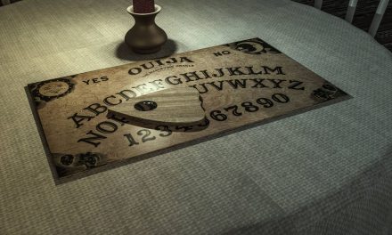 Reportan desmayos en escuela de Puebla después de juego con tabla ouija