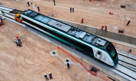 Reportan descarrilamiento de un vagón en el Tren Maya