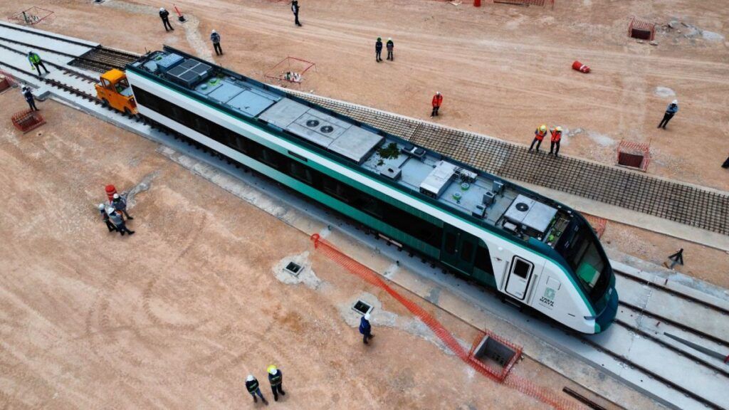 Reportan descarrilamiento de un vagón en el Tren Maya