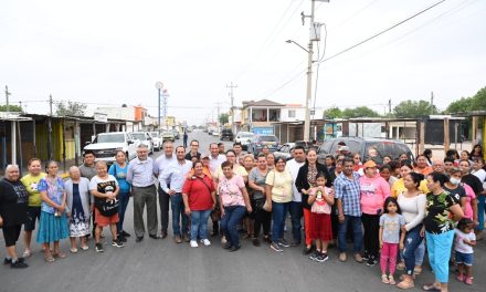 Supervisa alcalde pavimentación de calles en diversos sectores