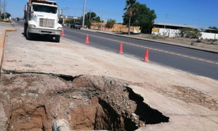 Dan mantenimiento a líneas de agua potable en Acuña