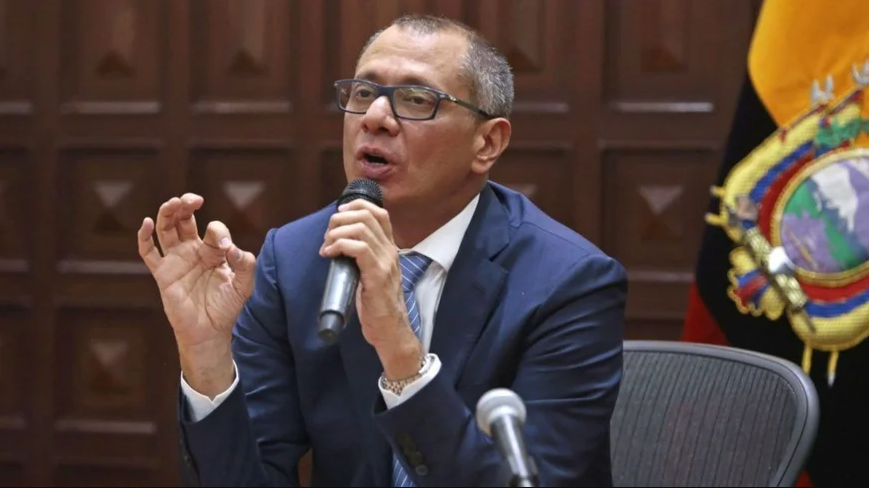México busca liberación de expresidente ecuatoriano en instancias internacionales