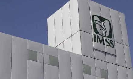 Presenta el IMSS Coahuila reconocimiento