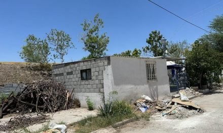 Trabajan para evitar construcciones en las banquetas