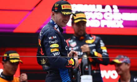 Marcedes buscaría contratar a Max Verstappen al concluir el GP de Miami