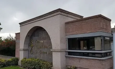 Caro y con mala atención; salen más acusaciones contra La Concepción