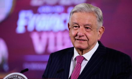 AMLO explota por prisión domiciliaria a Murillo Karam; asegura que lo querían hacer desde Semana Santa