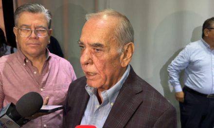 Analiza Secretaría de Salud medidas por calor en Coahuila
