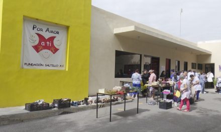Apoyan a alumnos de educación especial en Saltillo