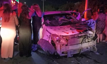 Saltillo: Fallece quinceañera en choque; su primo provocó un accidente