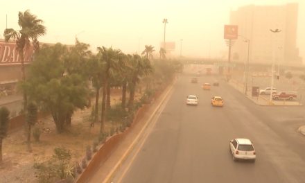 Se aproximan fuertes vientos con rachas de 100 a 120 km/h en Coahuila