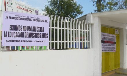 Papás piden no reducir personal en kínder en Saltillo