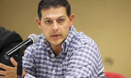 Rector de la UAdeC sostiene reunión con miras al Plan de Desarrollo Institucional