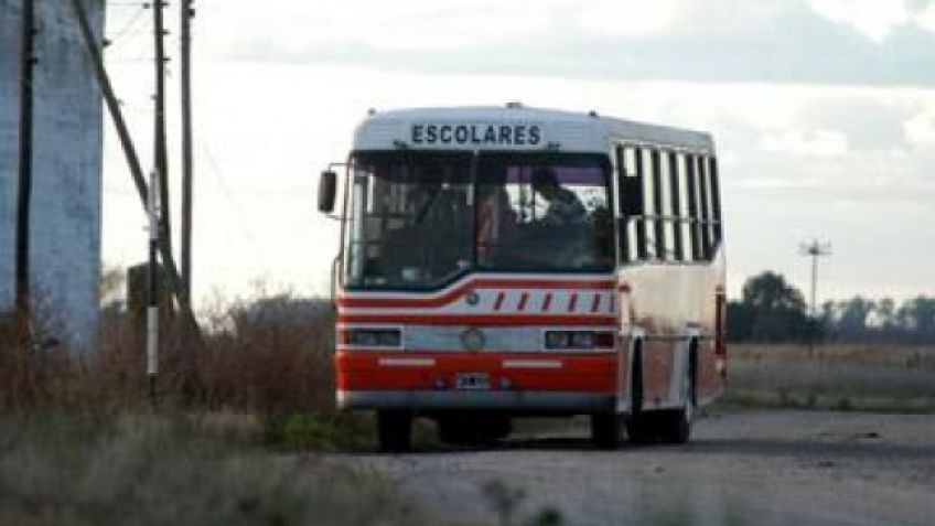 Se quedan sin transporte escolar alumnos del ejido Agua Nueva