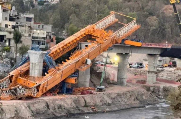 Tren Interurbano México-Toluca sufre otro accidente; colapsa lanzadora de dovelas