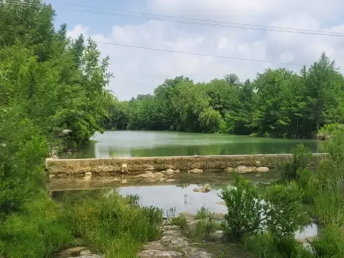 Aumenta nivel del río Álamo gracias a precipitaciones