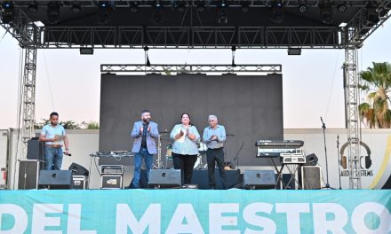 Celebran en Acuña a maestros