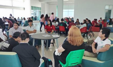 Participan en jóvenes en Foro Ciudadano Educativo