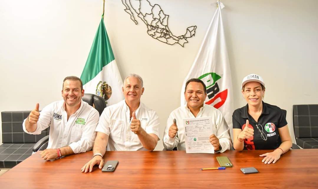 Se suma regidor de Morena al proyecto de Román Cepeda en Torreón