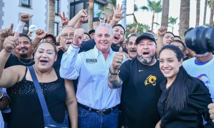Destacan trabajo de Ricardo del Río en Torreón