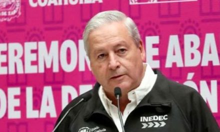 Reconoce Chema Fraustro a deportistas estatales
