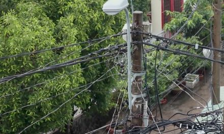 Truenan transformadores por calor intenso en Saltillo