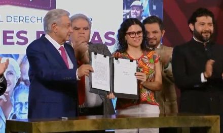 Firma AMLO el acuerdo para la llegada del Fondo de Pensiones para el bienestar