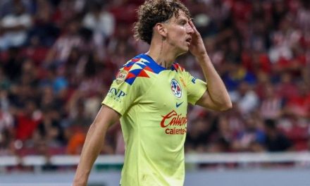 Lichnovsky vive sus últimos días como jugador del América por problemas dentro y fuera de la cancha