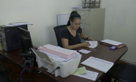 Invitan a los jóvenes a tramitar la media cartilla militar en Ramos Arizpe