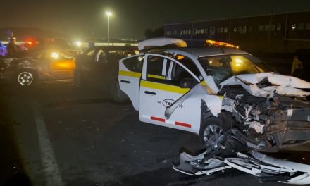 Hombre manda a cinco personas al hospital tras accidente en Saltillo