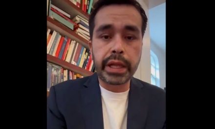 Máynez acusa al PRI de buscar meterlo a prisión por la tragedia en San Pedro