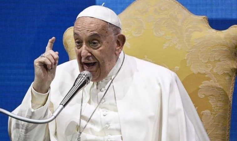 Papa Francisco se disculpa por dichos homofóbicos y dice que nunca pretendió ofender