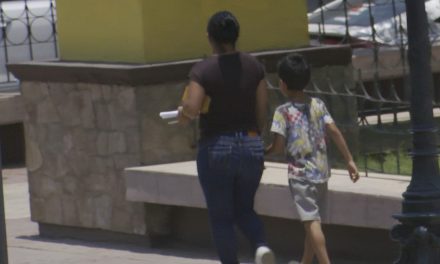 Pega fuerte la ola de calor en Ramos Arizpe