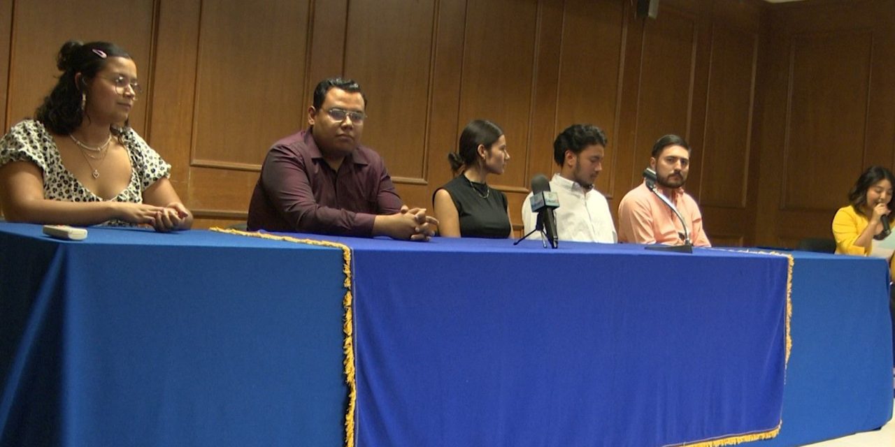 Realizan panel para incentivar a jóvenes de la UAdeC a emprender