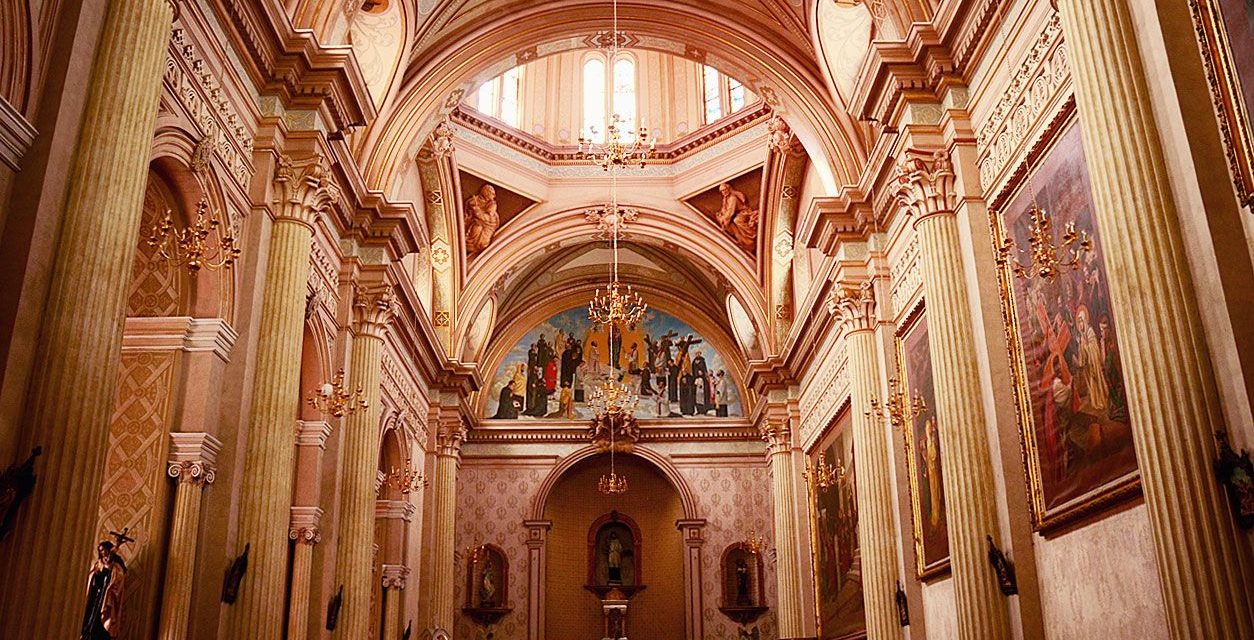 Invita a conferencia la iglesia San Juan Nepomuceno.