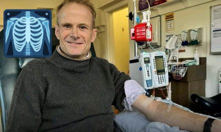 Médico australiano desarrolla tratamiento que lo salva de tumor cerebral terminal