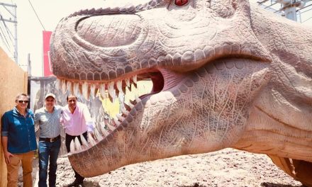 Rehabilitan la entrada a Ramos Arizpe, T-Rex gigante dará la bienvenida a visitantes