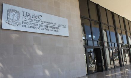 Rinde protesta nuevo director de Facultad de Enfermería