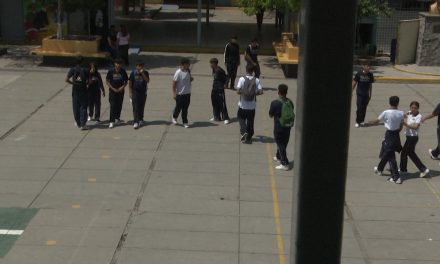Utilizan bien las cuotas de padres de familia en la secundaria Federico Berrueto Ramón