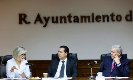 Instala Chema Fraustro Comité de los Festejos del aniversario de Saltillo