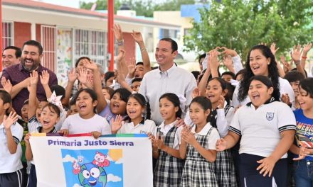 Entrega Emilio de Hoyos más infraestructura educativa